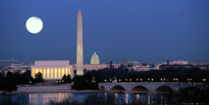 Washington - Monuments by Moonlight Tour